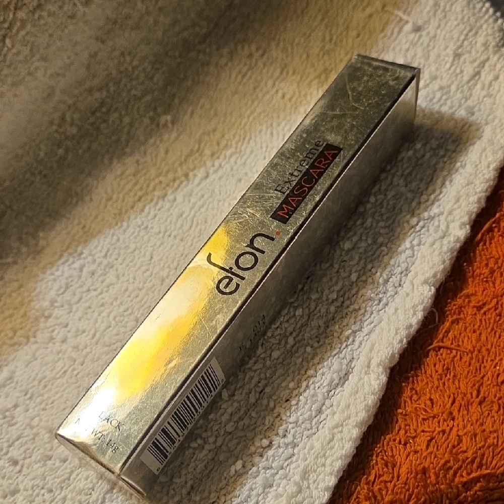 Gold Mascara
